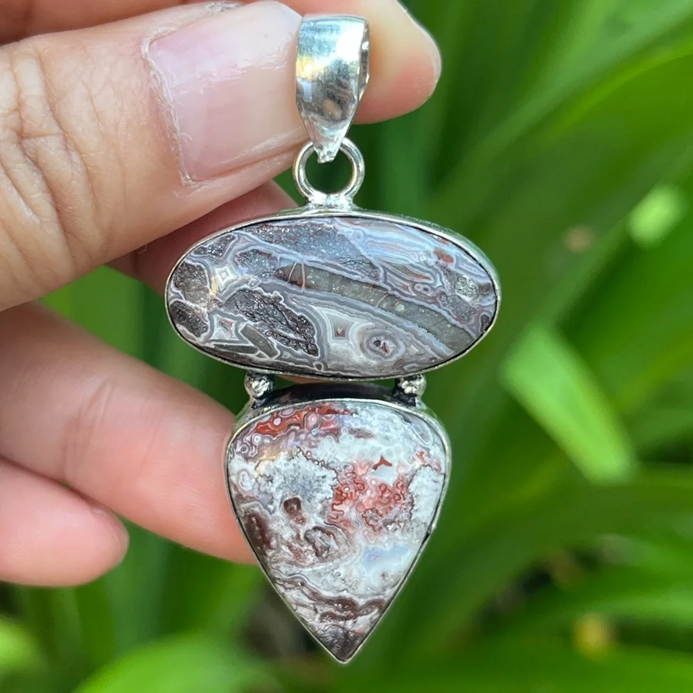 925 silver plated‎ crazy lace agate pendant